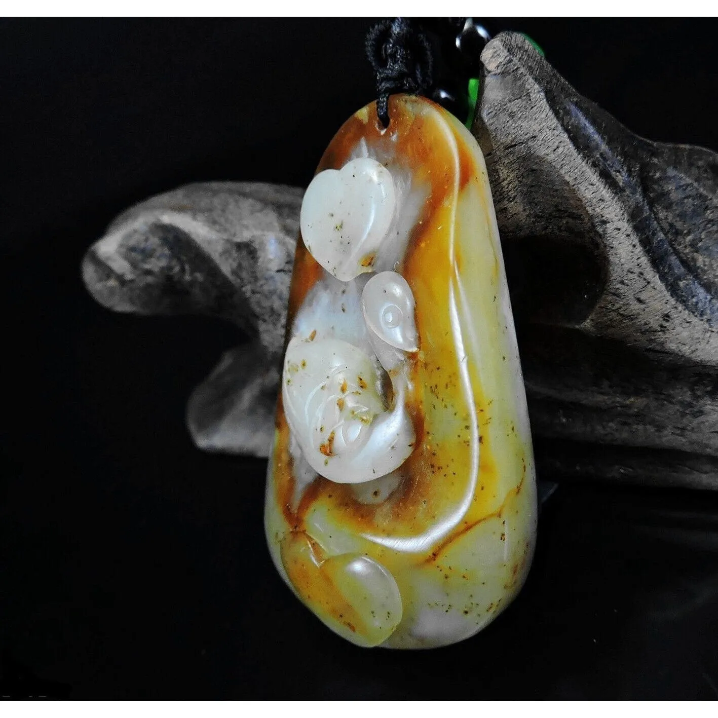 100% Natural Hand-carved Jade Pendant Jadeite Necklace Swan Love