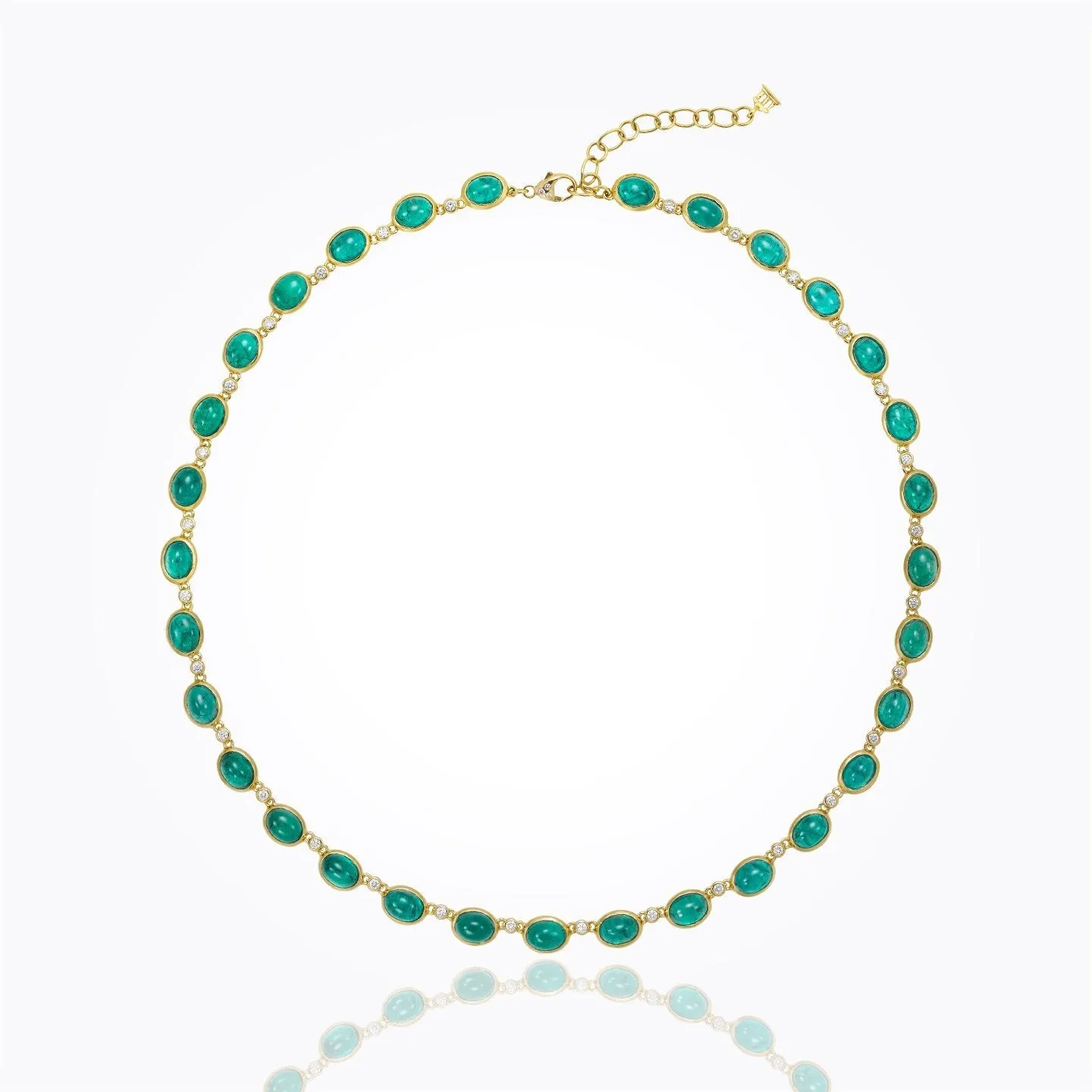 18K Classic Oval Necklace with cabochon emerald and diamond