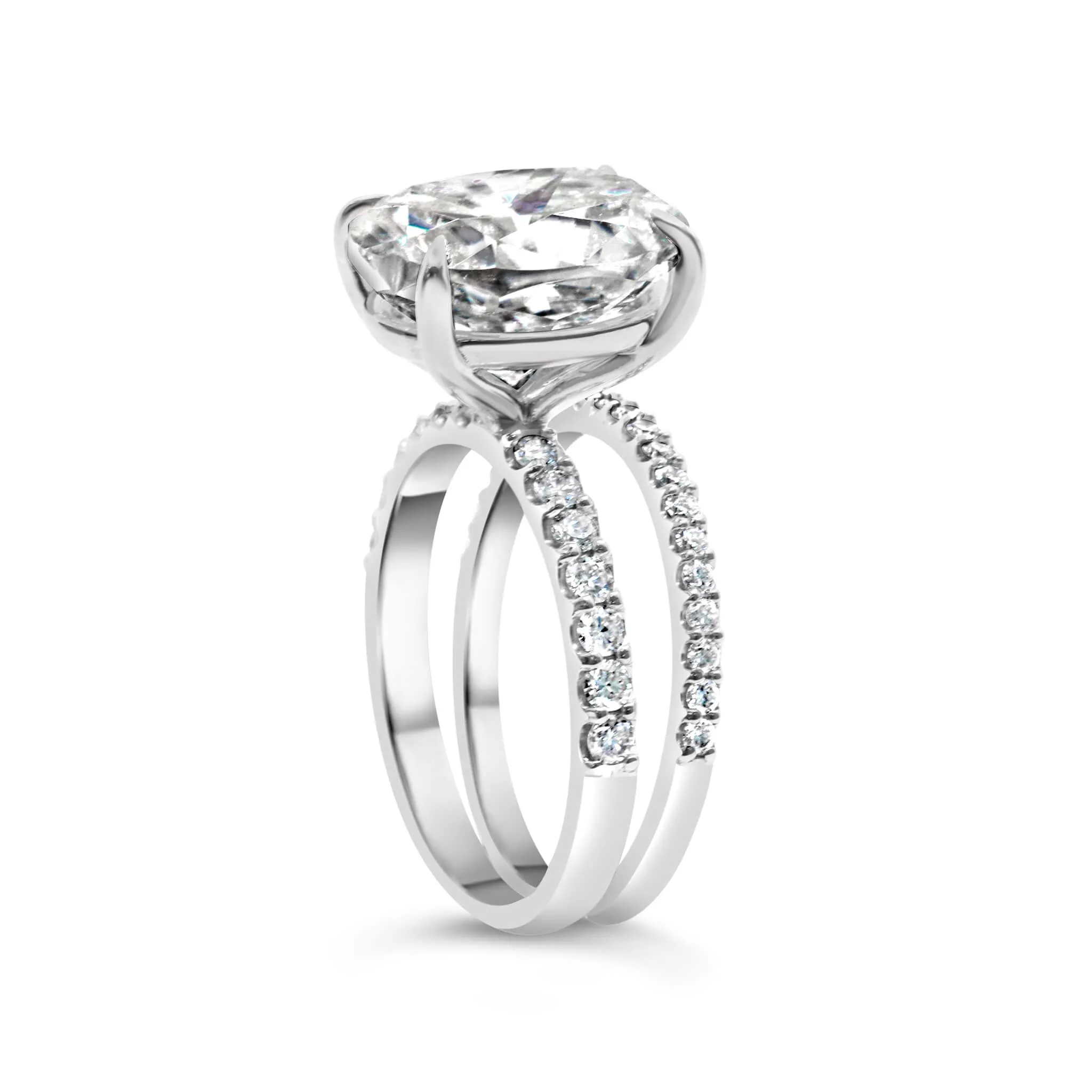 Alli May | Oval Moissanite Engagement Ring