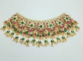 Anesa Choker