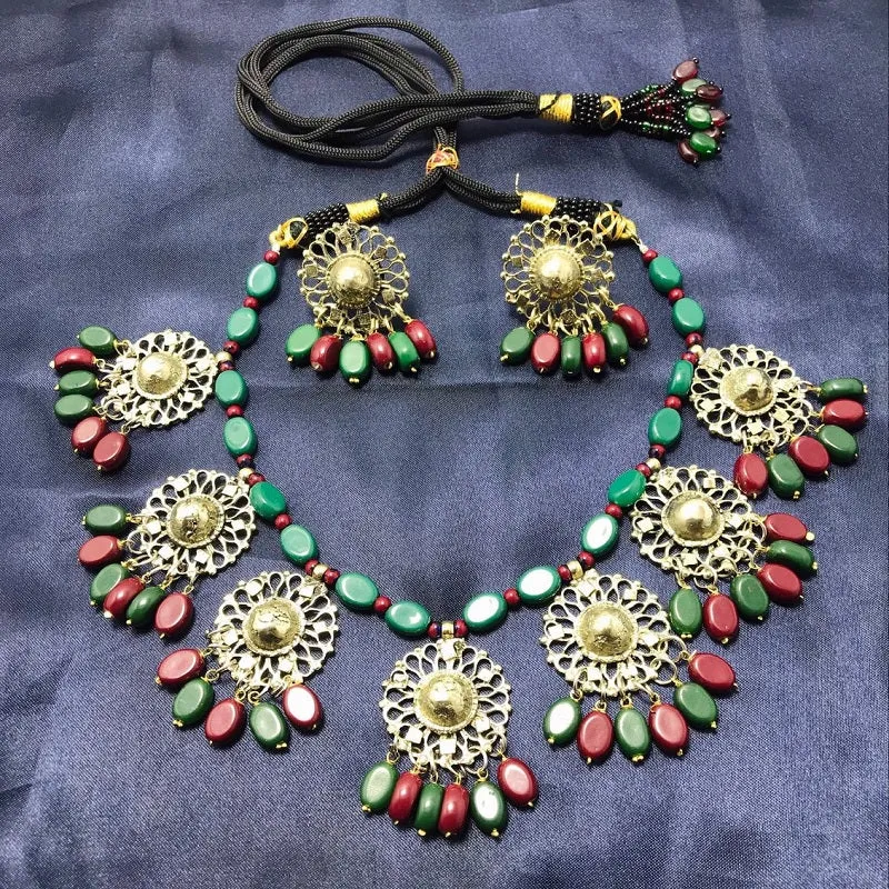 Beaded Stone Motifs Choker Necklace With Earrings Jewelry Set