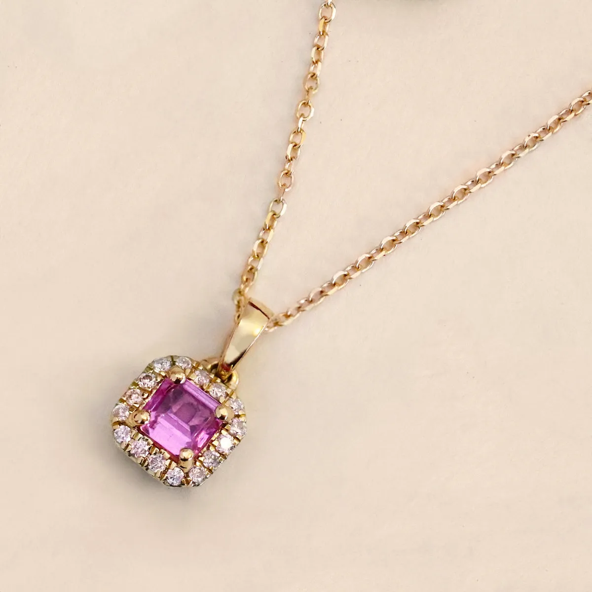 Bijou Collection 0.38ct Pink Sapphire & Diamond Cushion Halo Pendant | 18K Yellow Gold