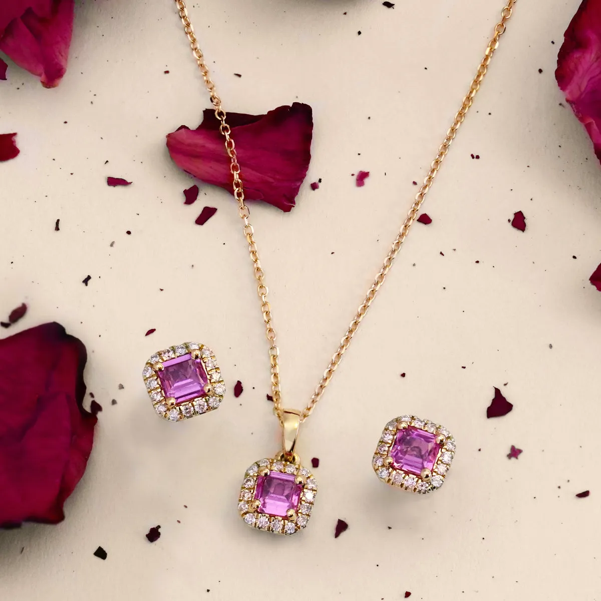 Bijou Collection 0.38ct Pink Sapphire & Diamond Cushion Halo Pendant | 18K Yellow Gold