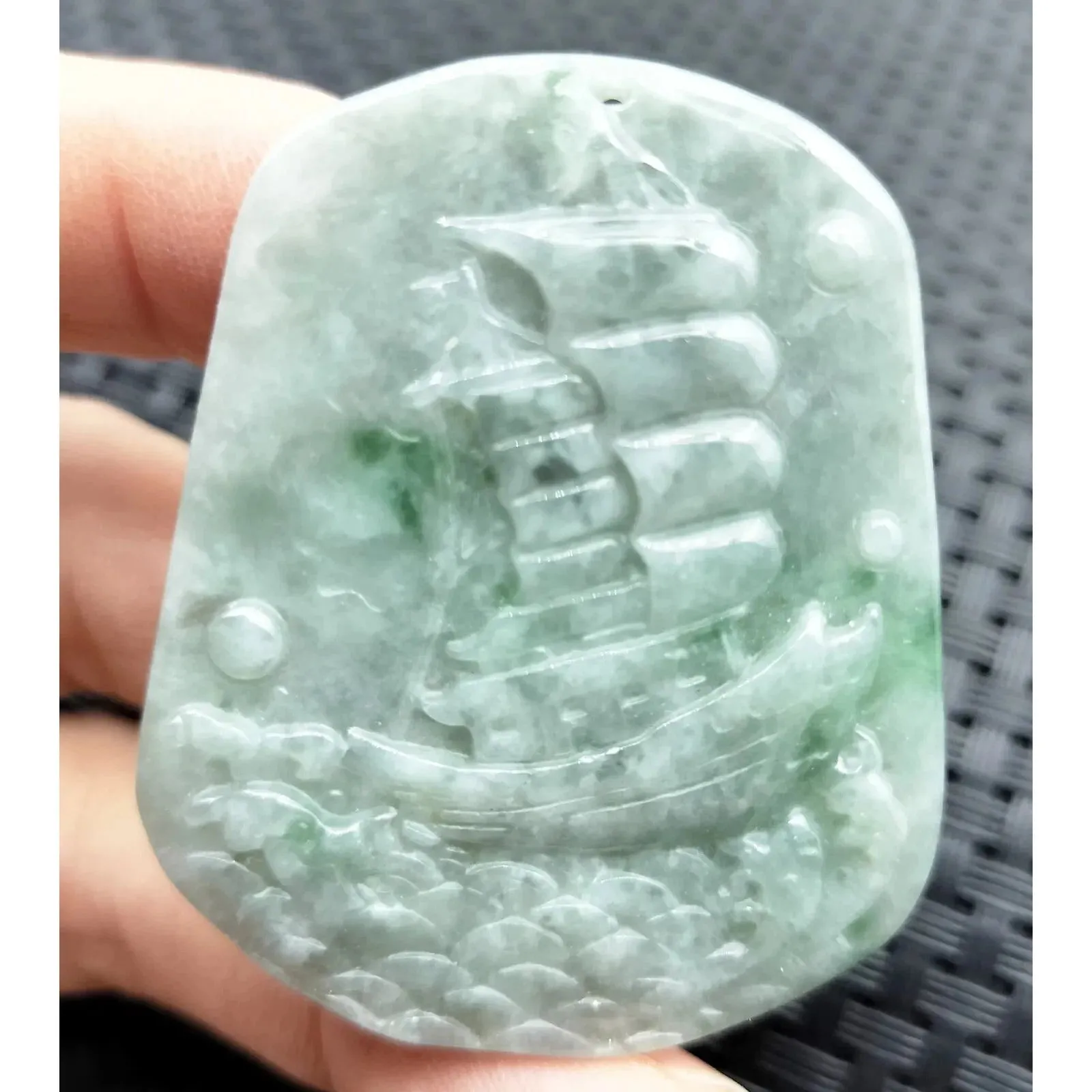 Certified Green Lavender Natural Type A Jade Jadeite Carved Ship Bird Pendant Necklace