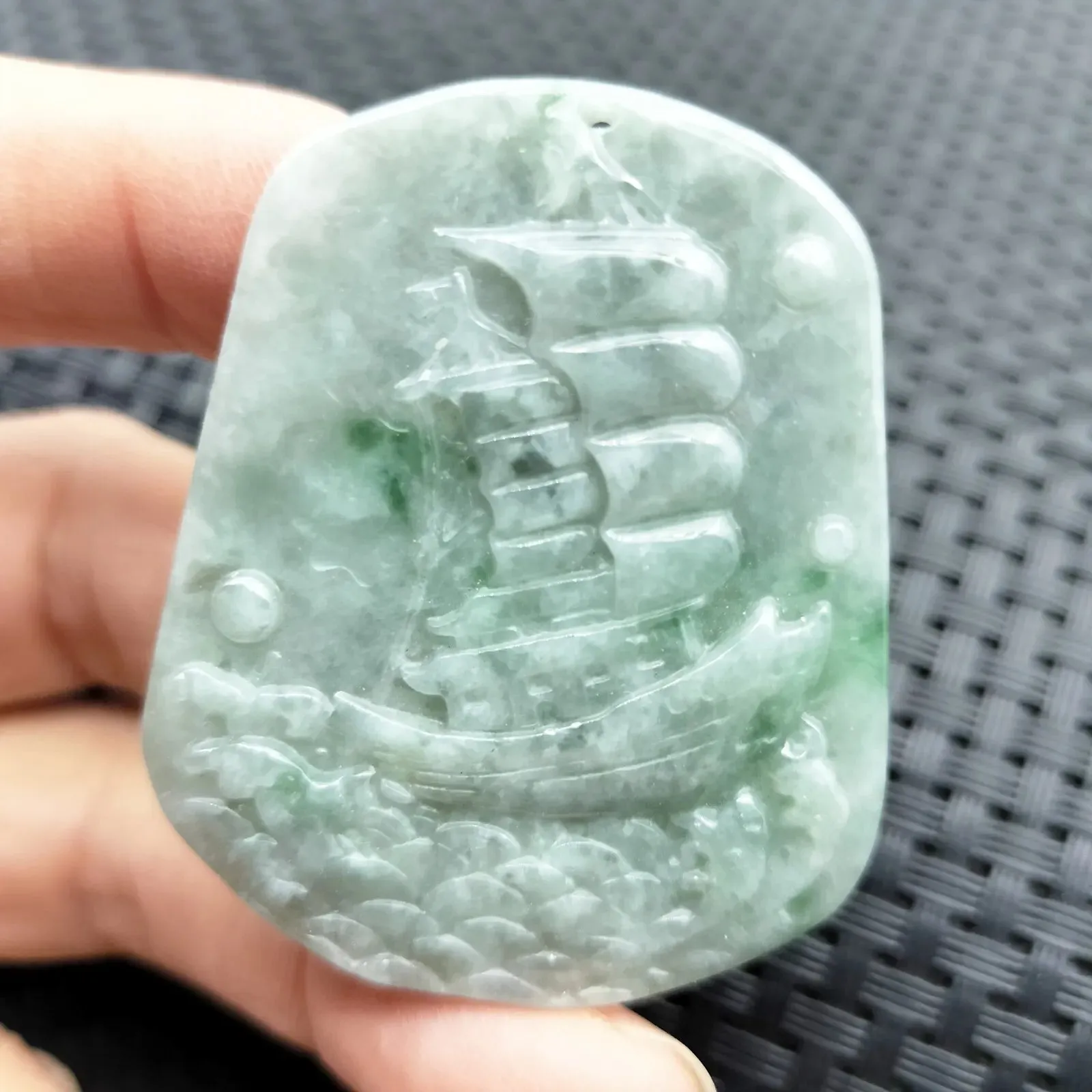 Certified Green Lavender Natural Type A Jade Jadeite Carved Ship Bird Pendant Necklace