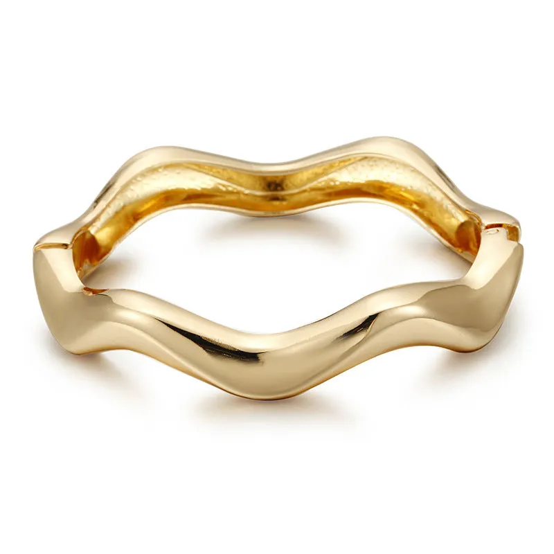 Daring Waves Bracelet - Vienna Verve Collection.