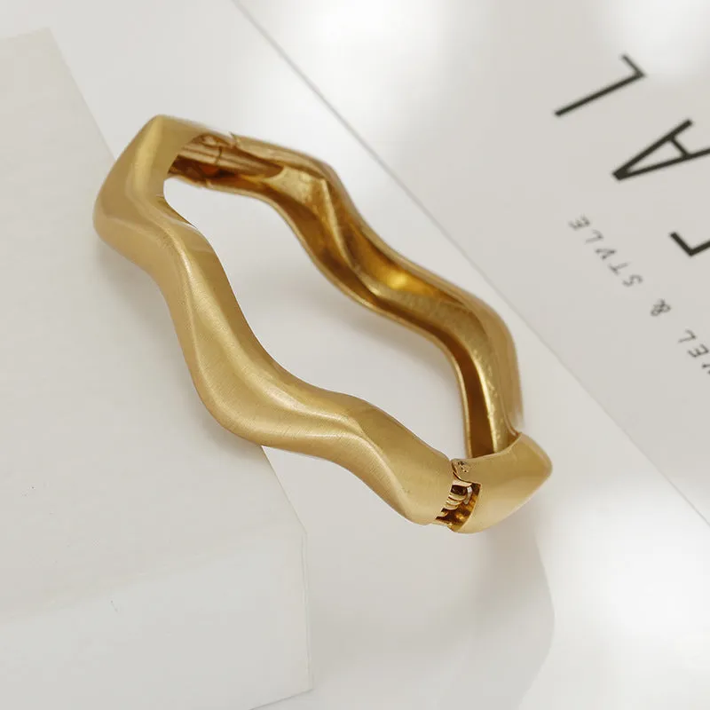 Daring Waves Bracelet - Vienna Verve Collection.