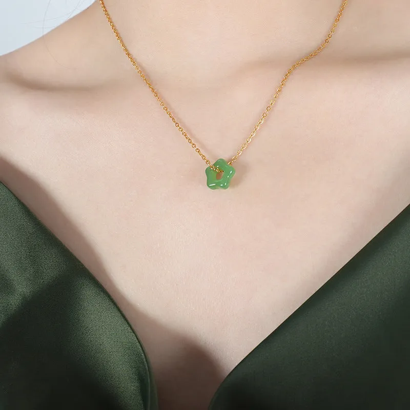 Elegant Hetian Jade Star Pendant Necklace with Luxurious Clavicle Chain