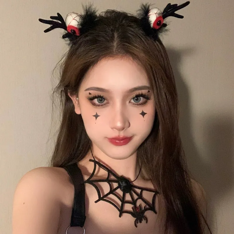Exaggerated Spider Skull Headwear