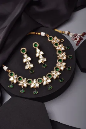 Green Gold Tone Emerald and Polki Necklace Set