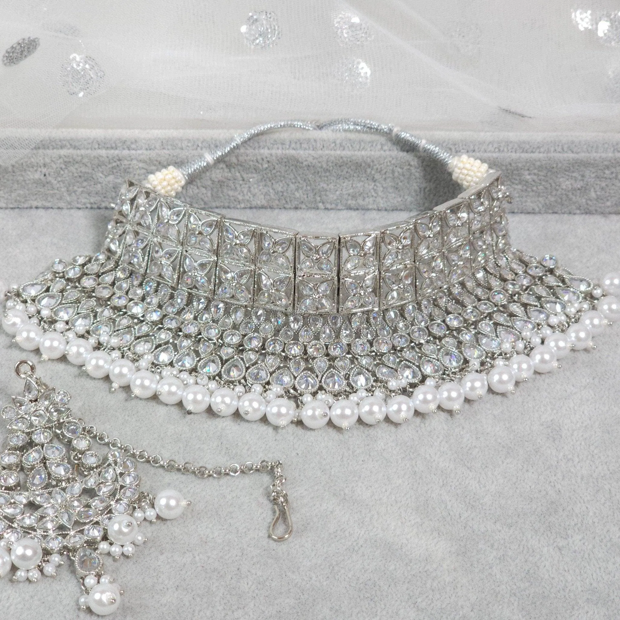 Joyah - Polki Bridal Choker Set