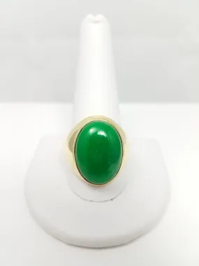 Large Vintage 14k Yellow Gold Natural Jade Ring