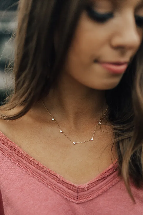 Lookin' Sharp Choker in Gold