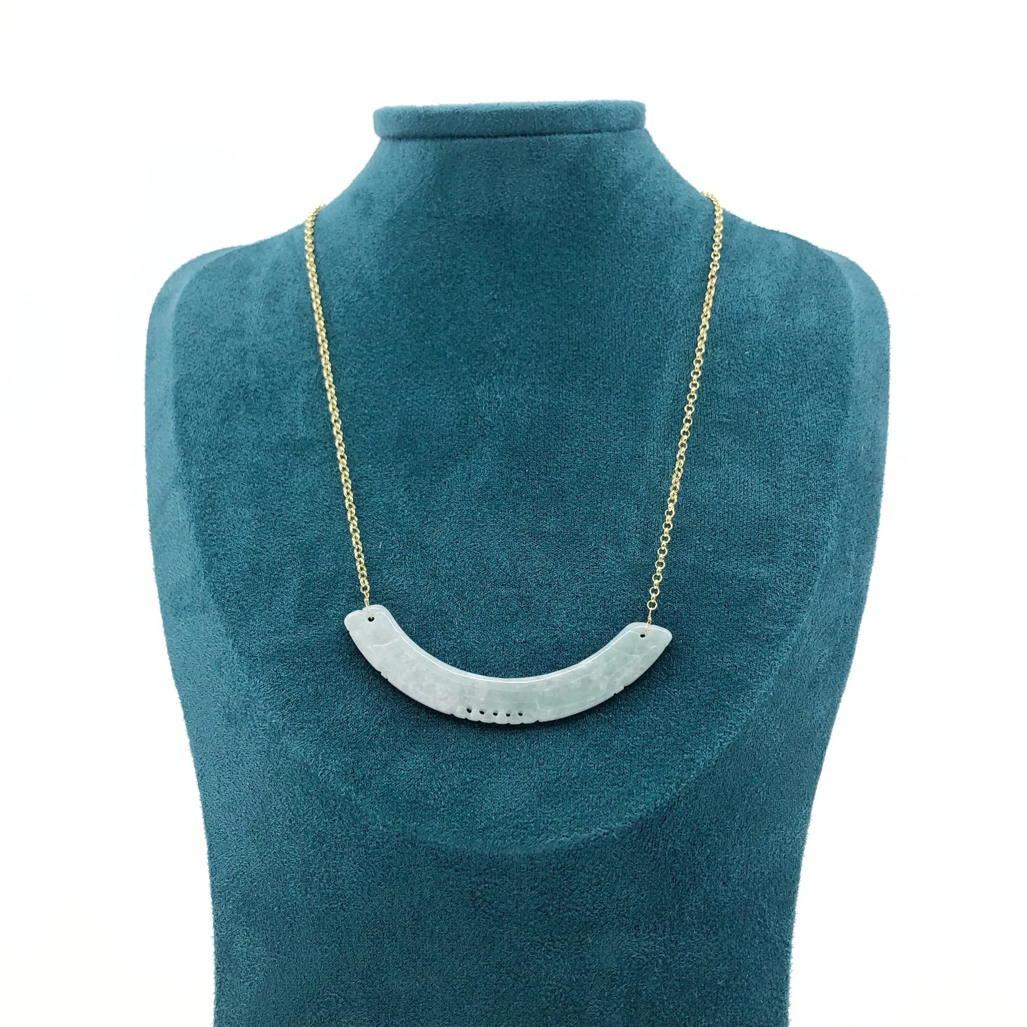 Mint Green Jadeite Huang Necklace