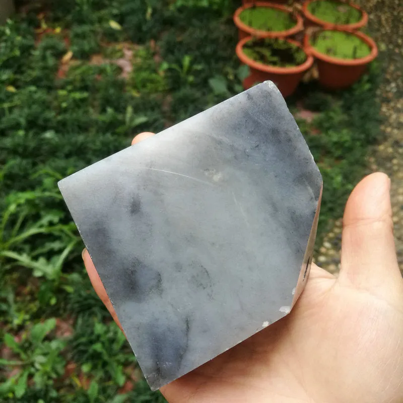 Natural Hetian Jade Rough Nephrite Raw (590g, 8X7.5X4.3cm)