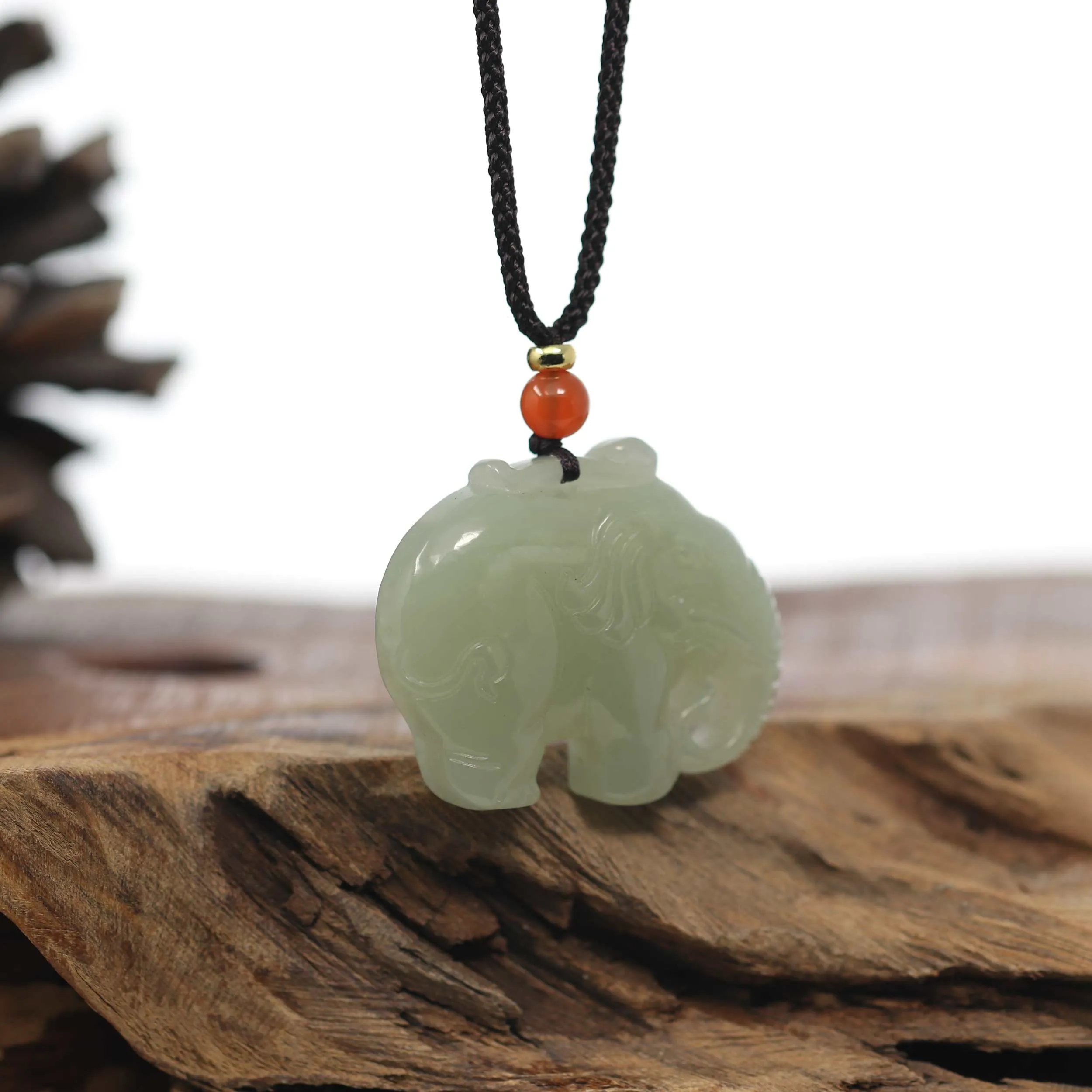 RealJade® Co. Genuine HeTian Nephrite Jade Elephant Carving Pendant Necklace With Natural Agat Bead