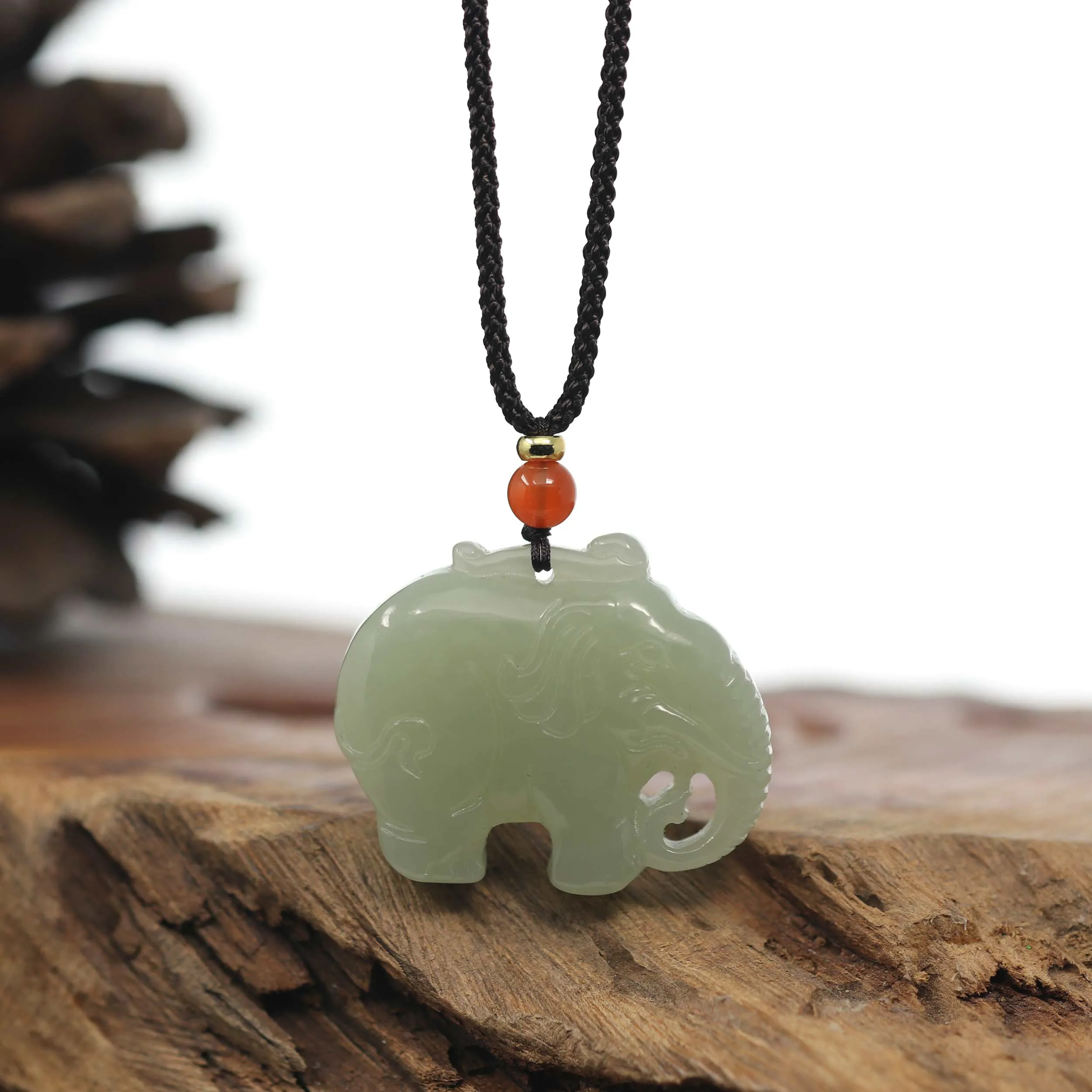 RealJade® Co. Genuine HeTian Nephrite Jade Elephant Carving Pendant Necklace With Natural Agat Bead