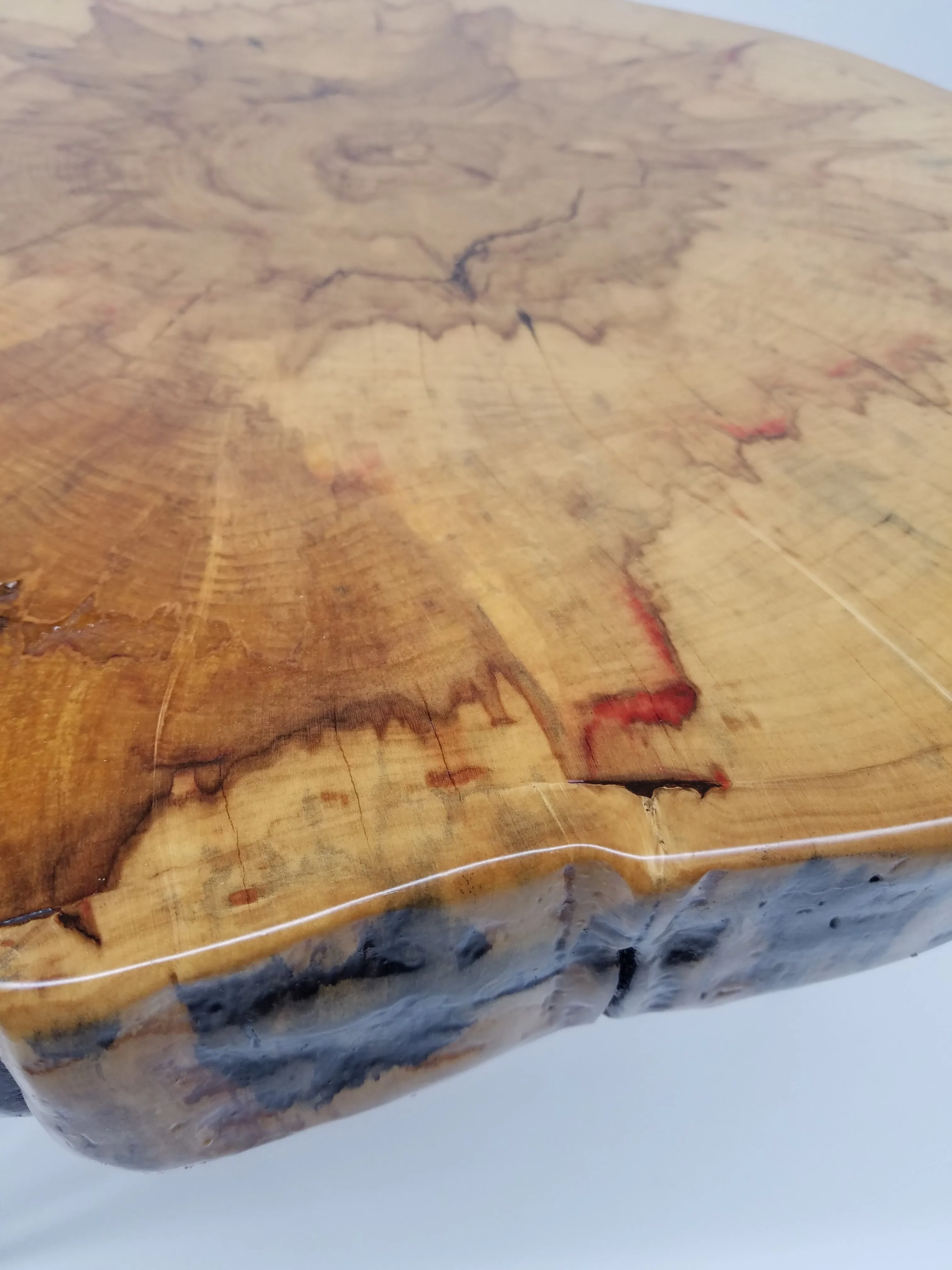 Round Coffee Table- Live Edge- Log Table- Box Elder- Flame Maple- Log Table- Slab Table- Brown- Red- Gold- Natural Wood- Slab- Thick Wood