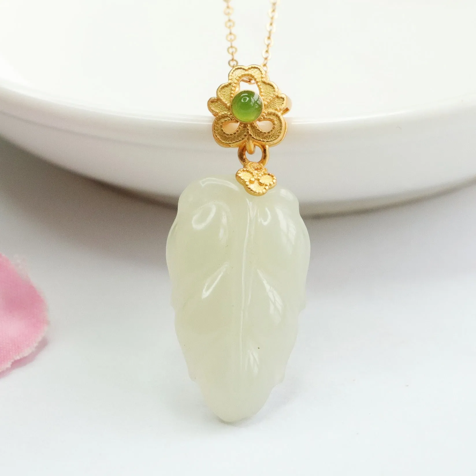 S925 Silver Natural Hetian Jade Pendant White Jade Leaf Necklace