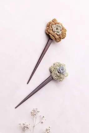 Samoolam Handmade Crochet Hairstick ~ Metallic Zari Flowers - Pair