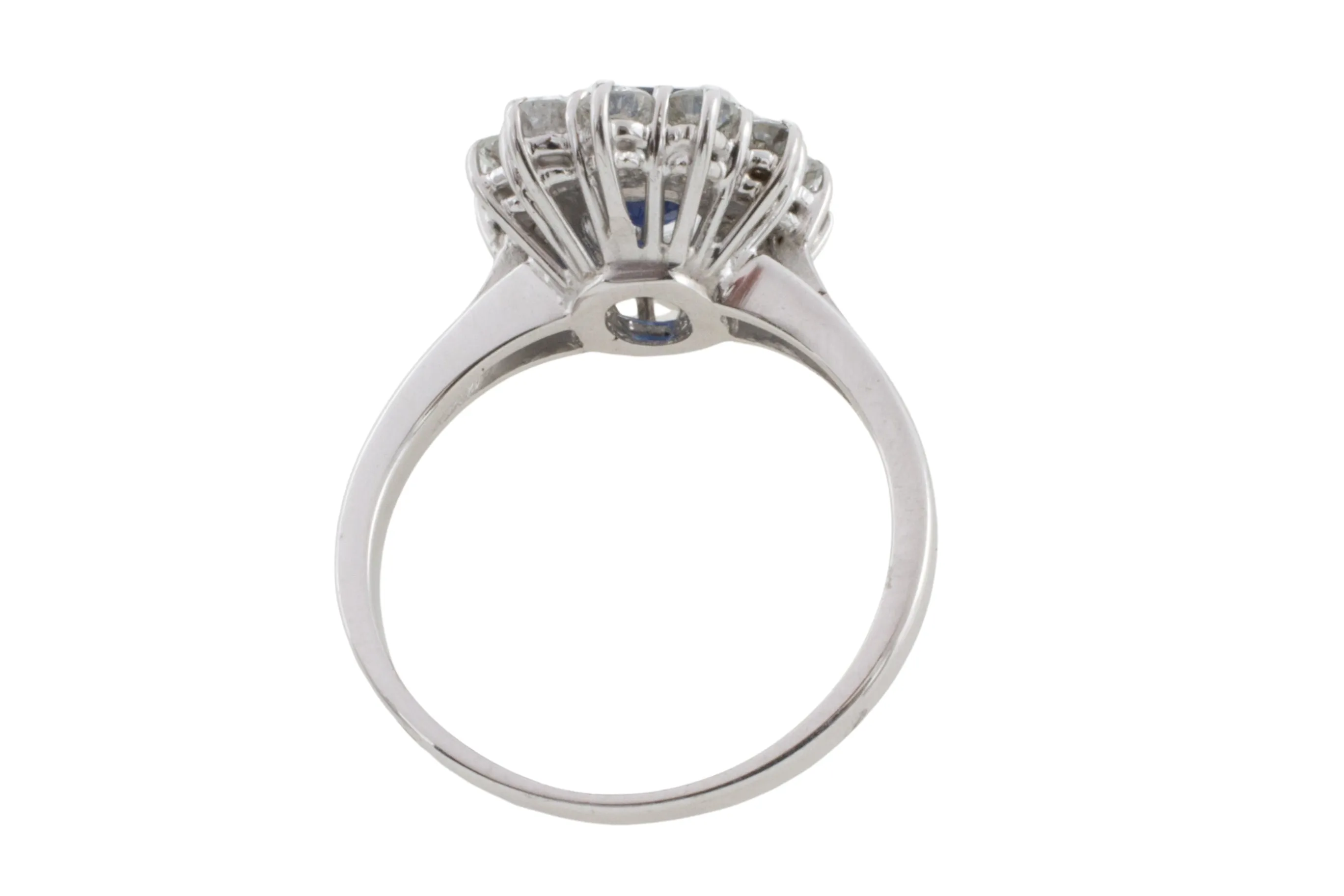 Sapphire and diamond cluster ring in white gold