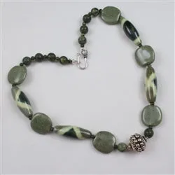 Shimmering Green Fashion Kazuri Bead and Serpentine Necklace