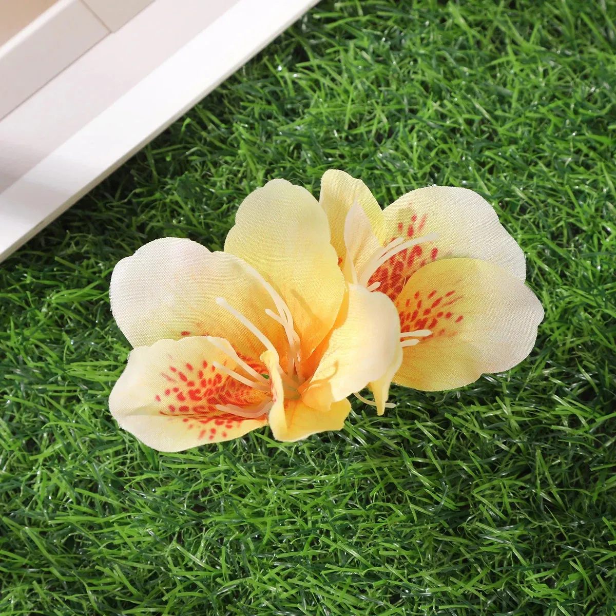 TAVIMART  -  Gladiolus Hairpin Flowers Small Hair Clips Bohemia Bridal Flowers Hair Clips Hairpins Barrette For Wedding Hair Accessories