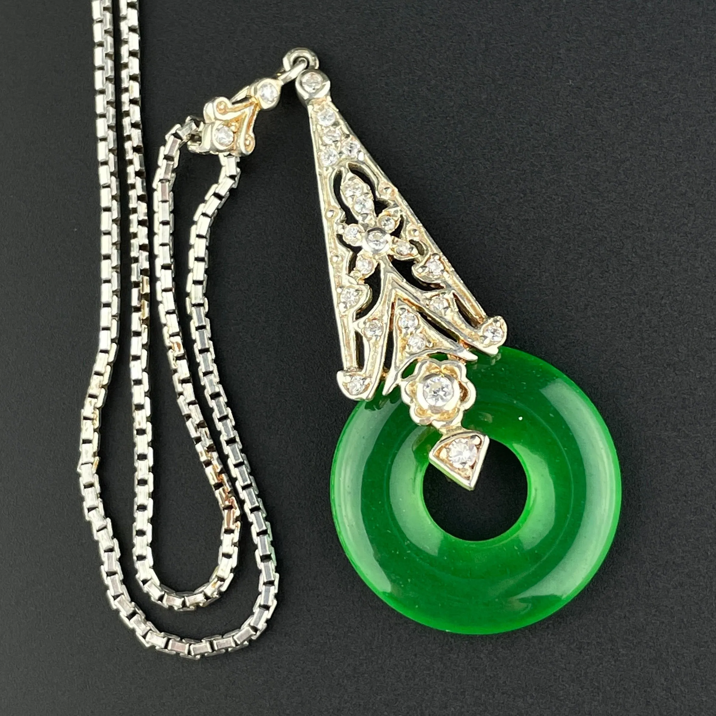 Vintage Art Deco Style Jade Silver Filigree Pendant Necklace