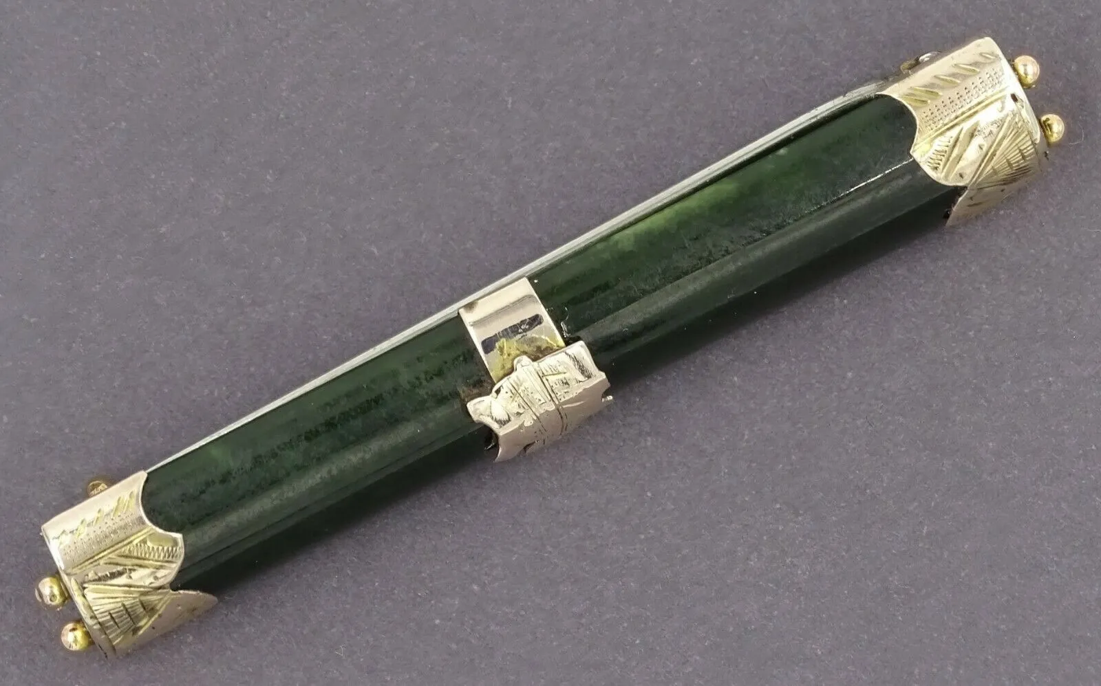 Vintage Nephrite Jade 9ct Yellow Gold Bar Brooch